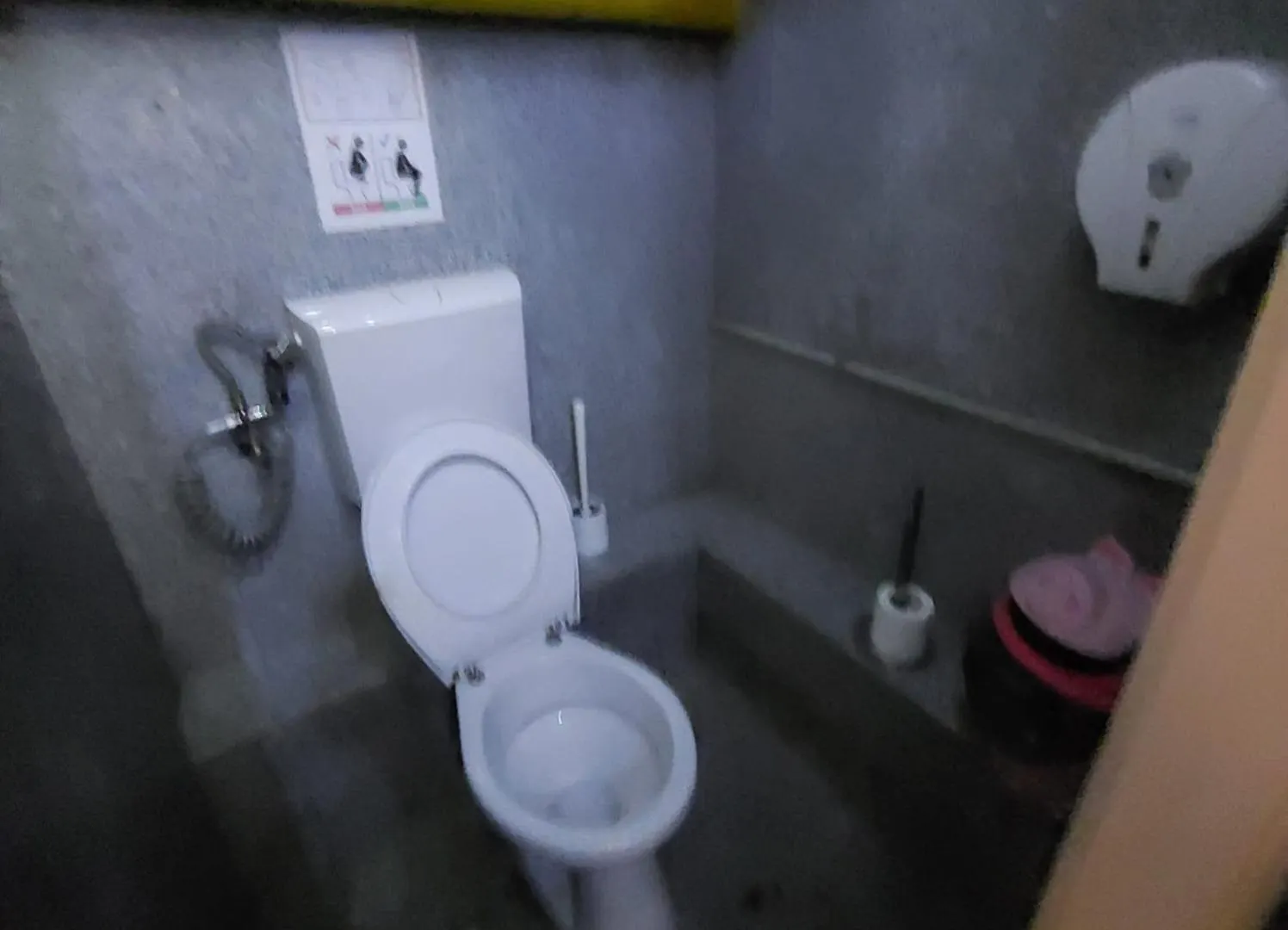Whole Basement Former Pub For Stag Do, Bachelor House Party Flat 布达佩斯 0*,