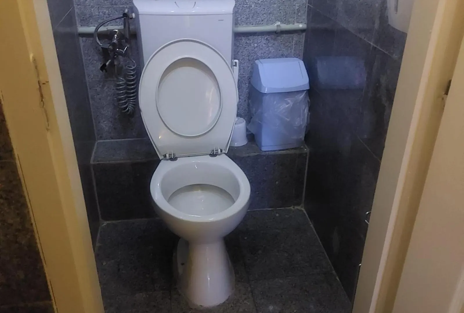 Whole Basement Former Pub For Stag Do, Bachelor House Party Flat 布达佩斯 公寓